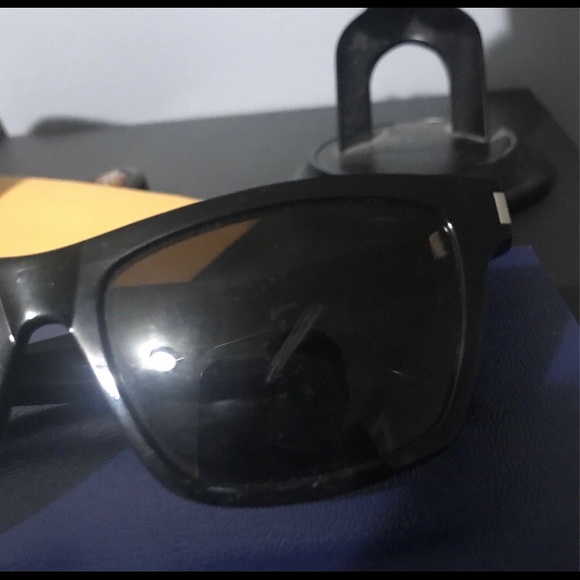 Saint Laurent sunglasses - Picture 4 of 4